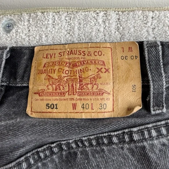 Vintage Levi's 501xx Denim Black Jeans USA Made Men's Size 40x30 Fits 38x30